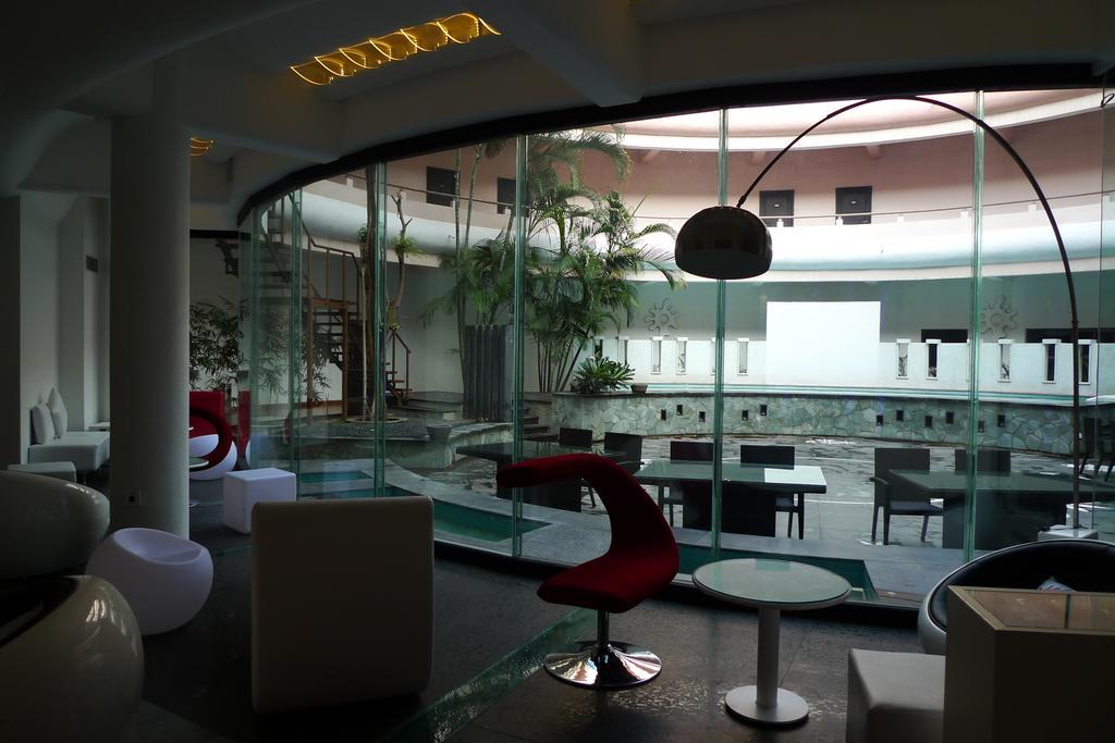 The Hans Hotel Hubli Exteriér fotografie