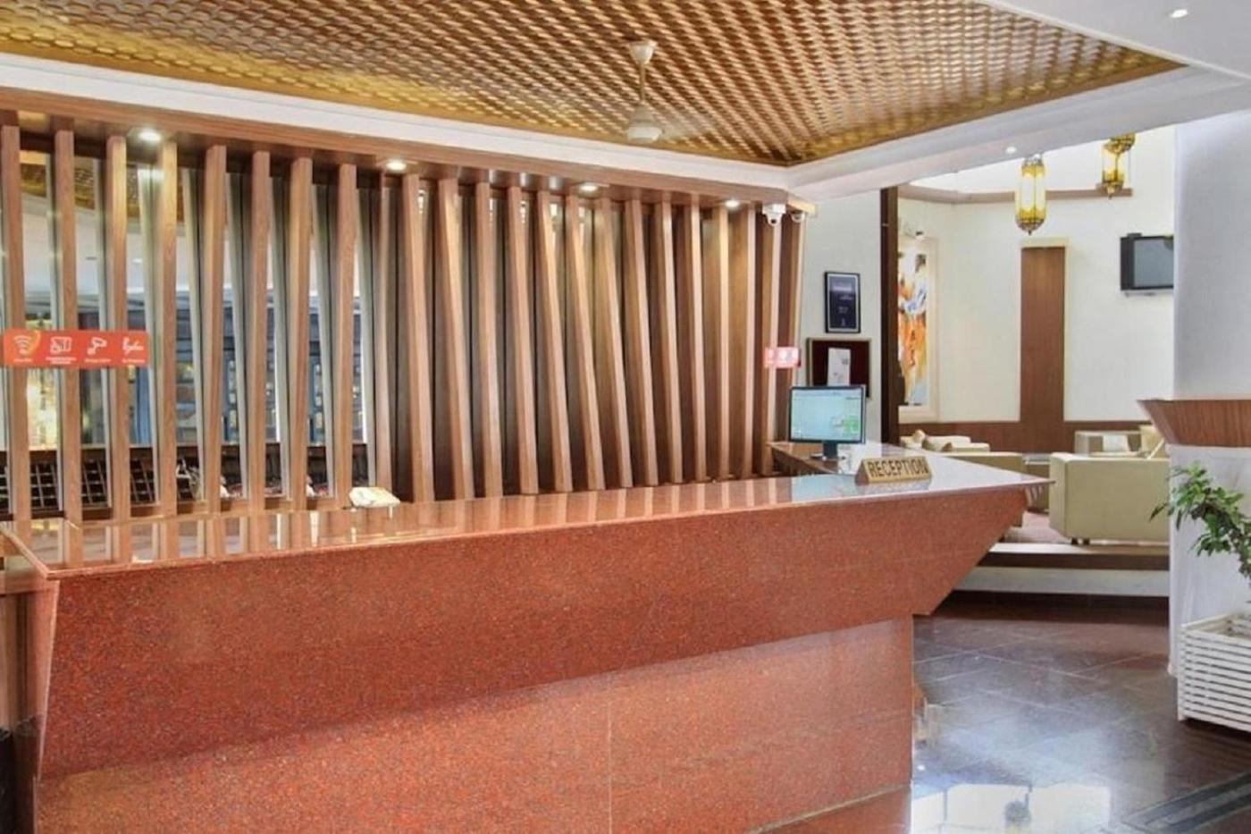 The Hans Hotel Hubli Exteriér fotografie