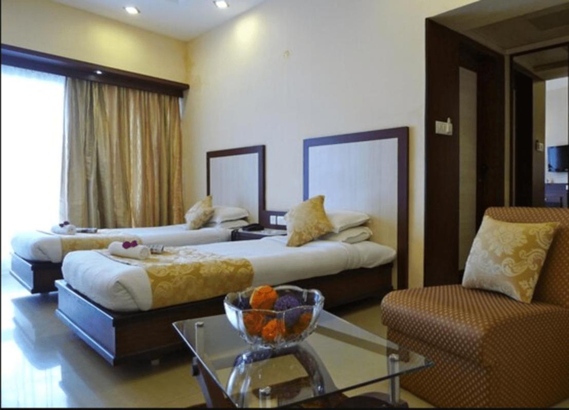 The Hans Hotel Hubli Exteriér fotografie